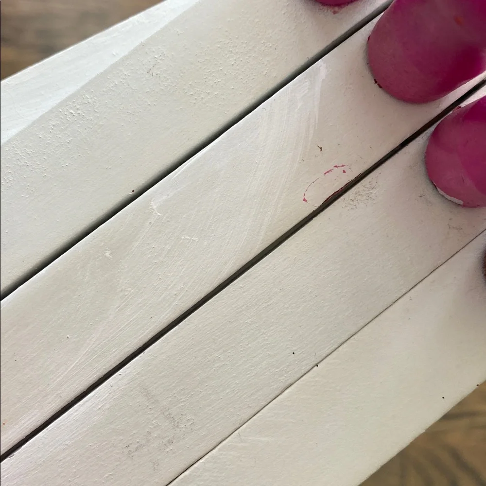 White and Pink Expandable Wall Rack